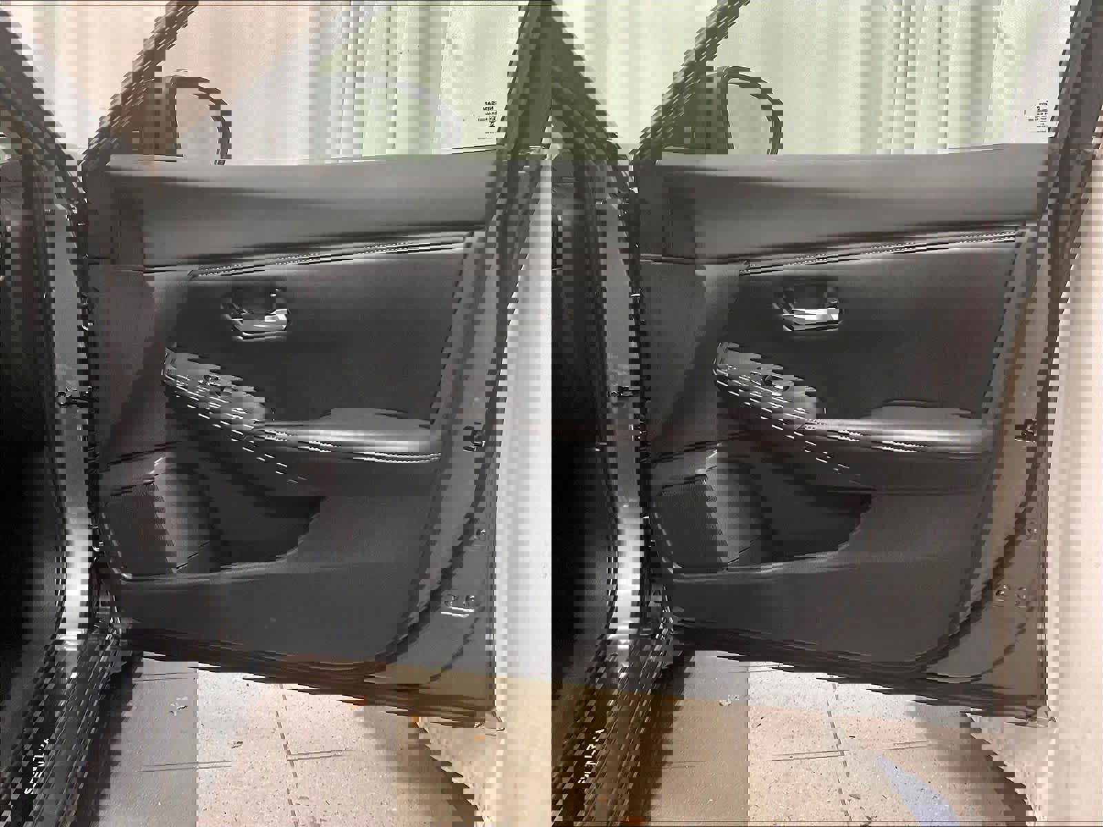 Used 2022 Nissan Sentra SV w/ Trunk Package image 12