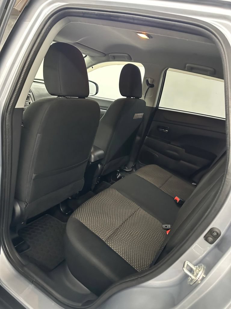 Used 2016 Mitsubishi Outlander Sport ES FWD image 22
