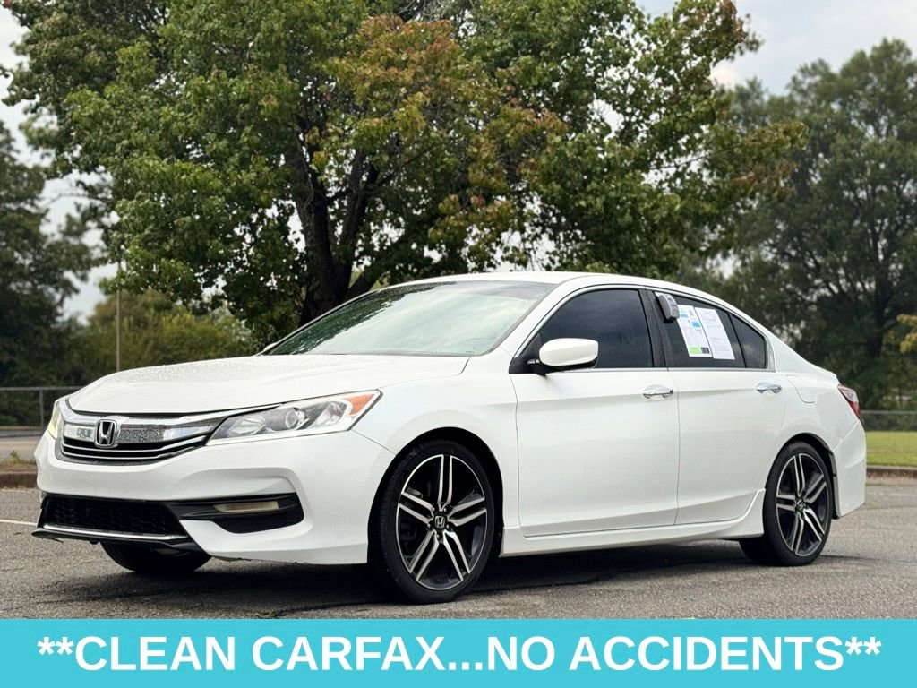 Used 2017 Honda Accord Sport image 3