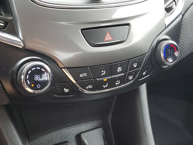 Used 2019 Chevrolet Cruze LT FWD image 16