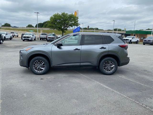 Used 2024 Nissan Rogue S AWD/4WD image 4