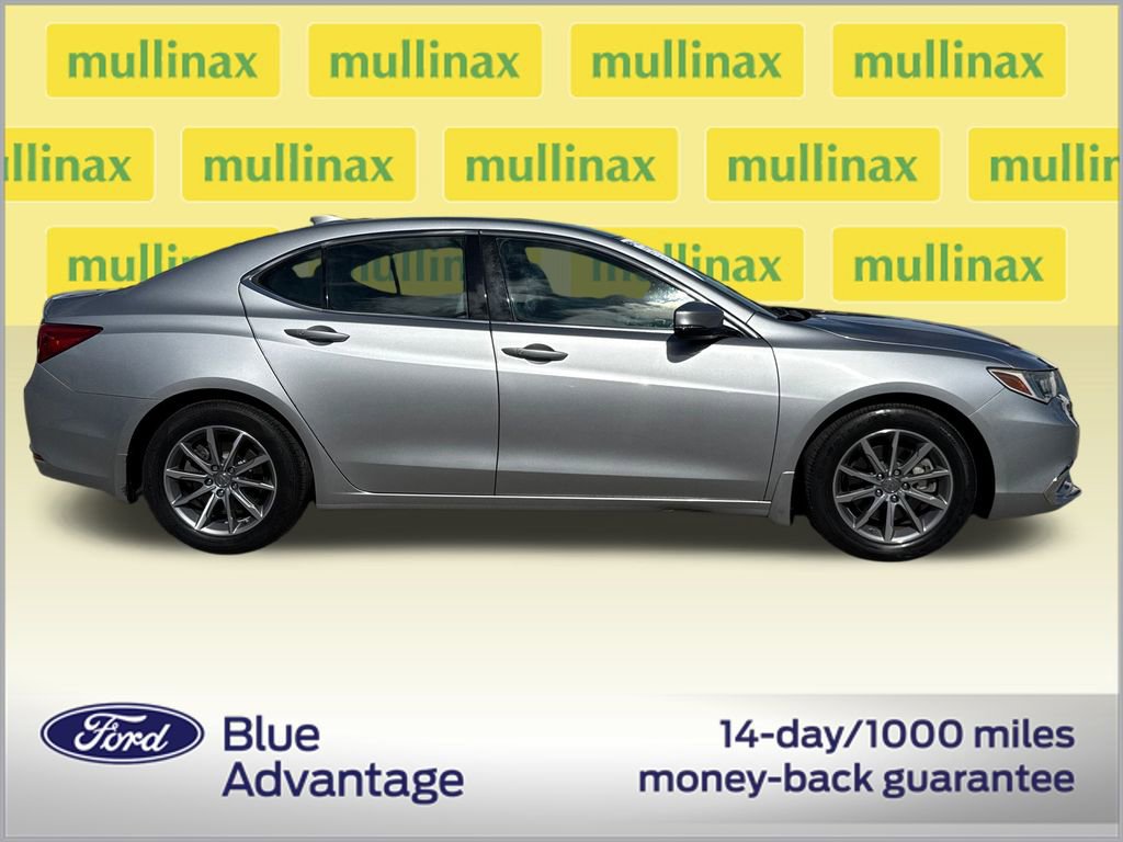 Used 2018 Acura TLX w/ Technology Package image 2