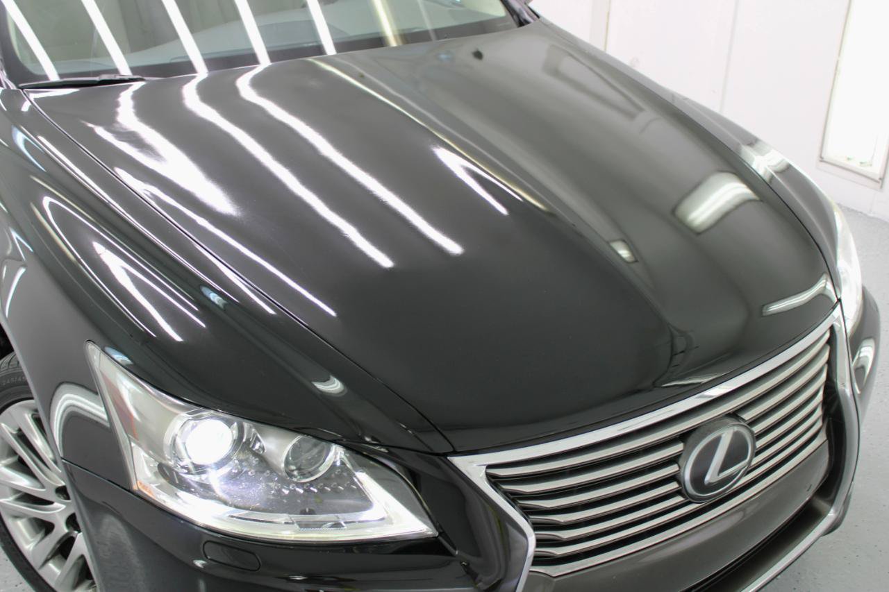 Used 2017 Lexus LS 460 w/ Comfort Package RWD image 18