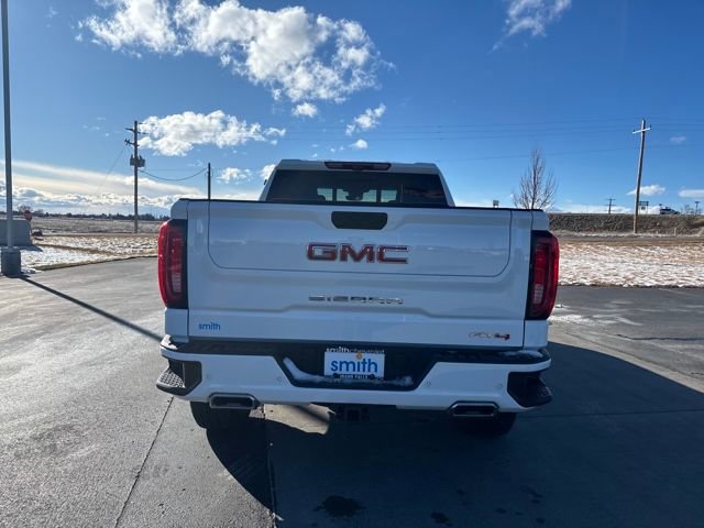 Used 2024 GMC Sierra 1500 AT4 w/ Technology Package image 4