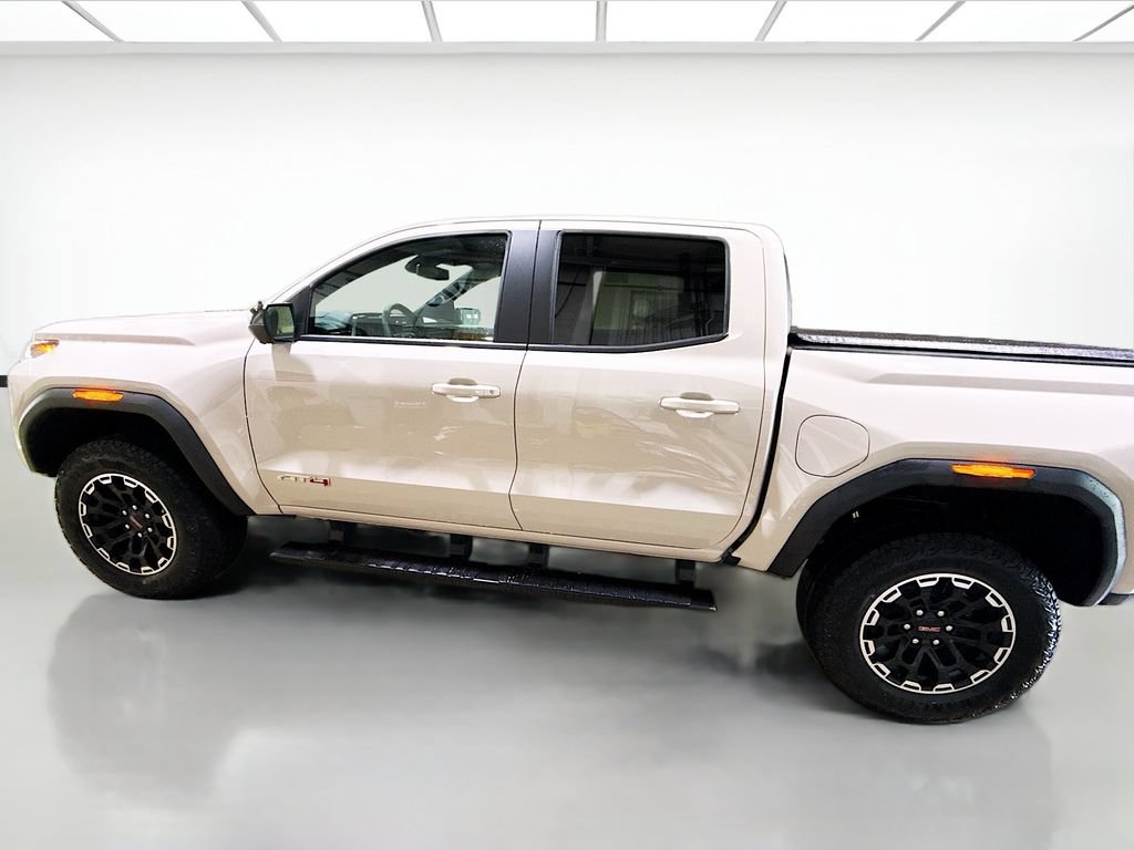 New 2026 GMC Canyon AT4 w/ Technology Plus Package AWD/4WD image 8