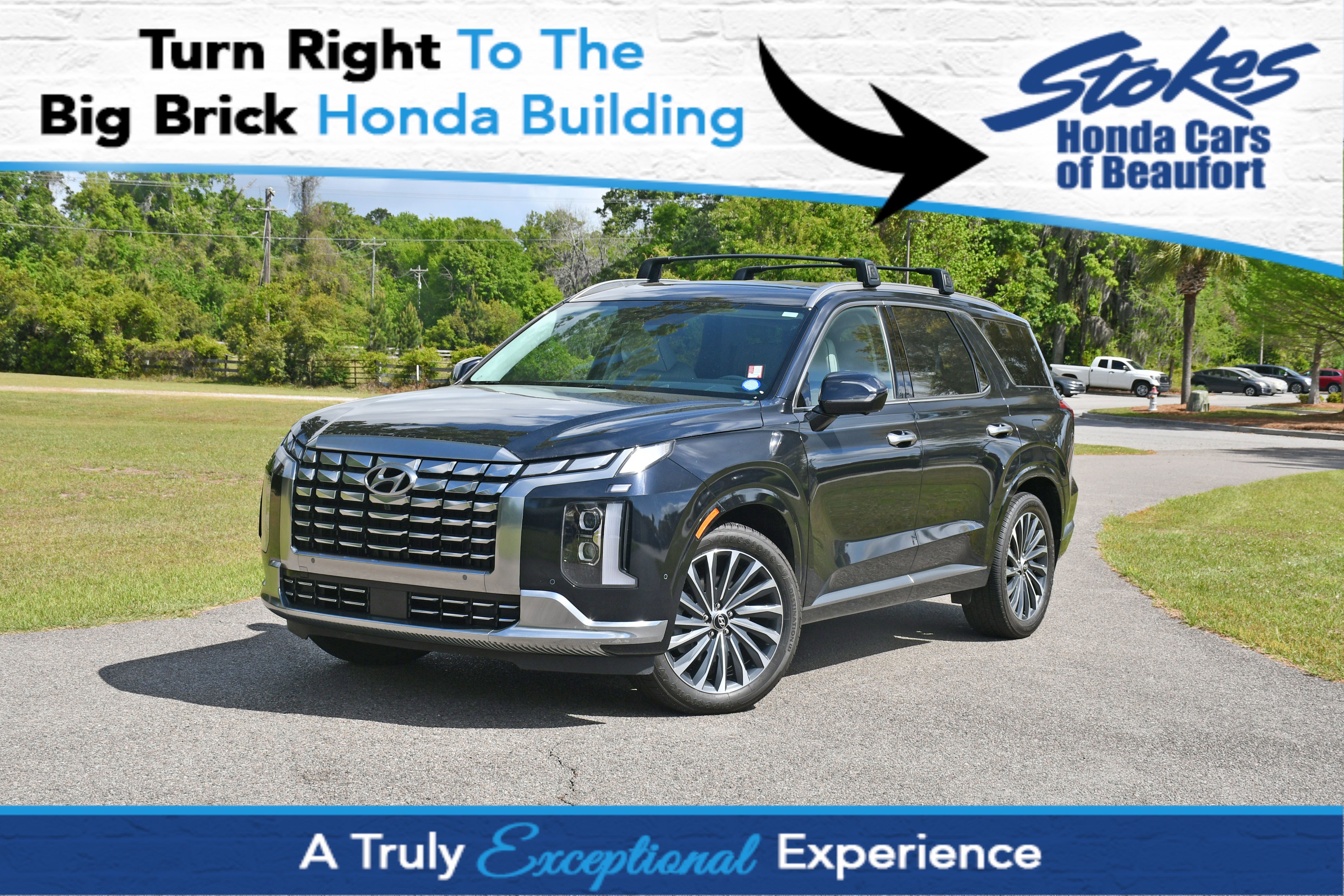 Used 2023 Hyundai Palisade Calligraphy image 1