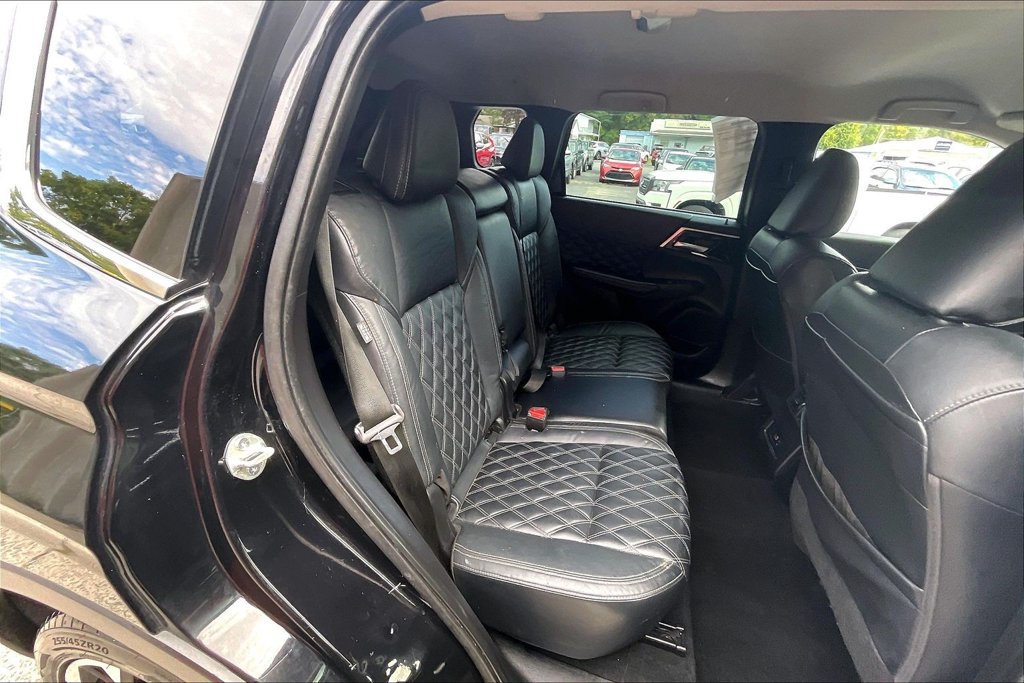 Used 2022 Mitsubishi Outlander SEL AWD/4WD image 26
