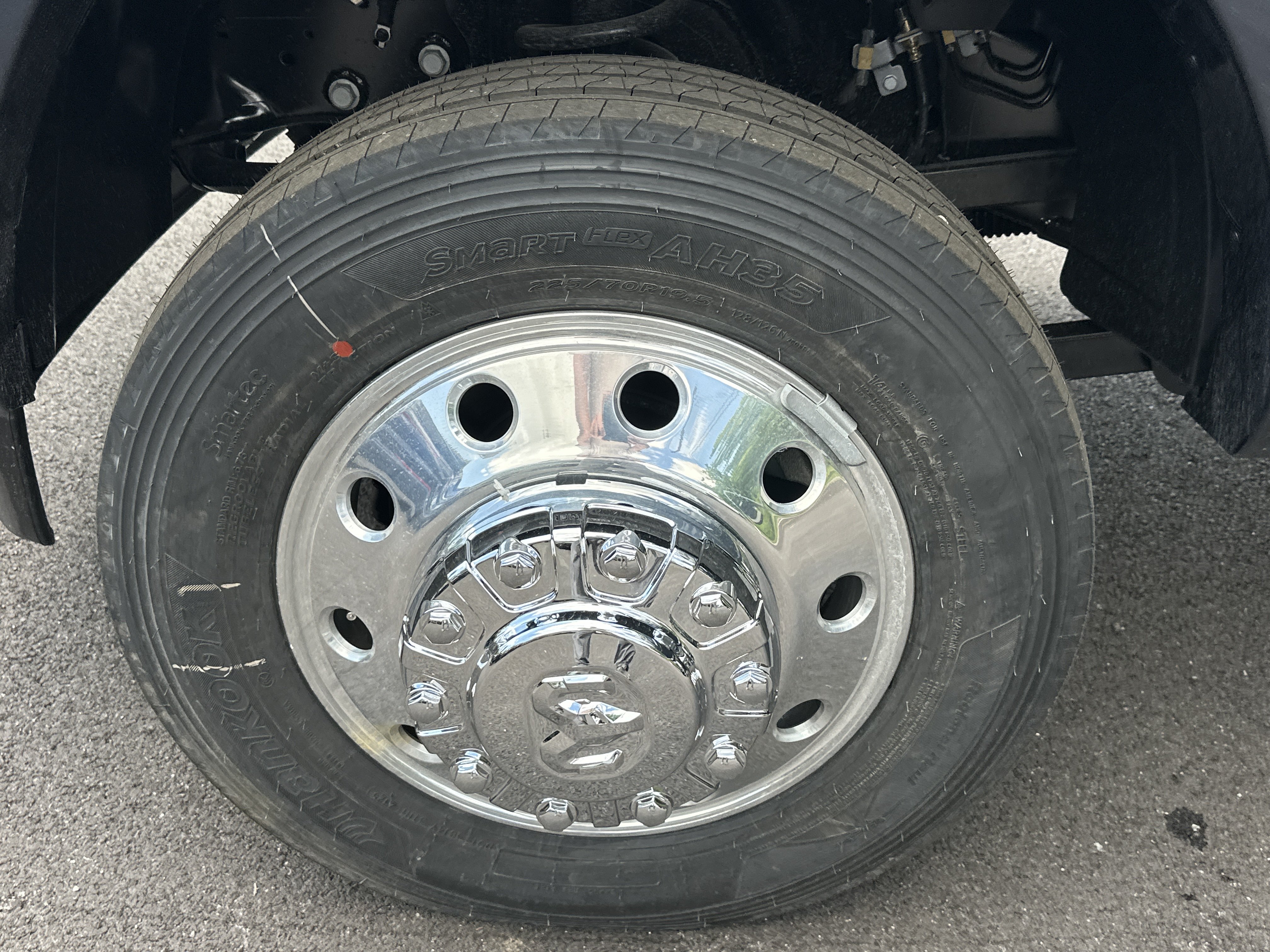 New 2026 RAM 5500 4x4 Crew Cab image 34