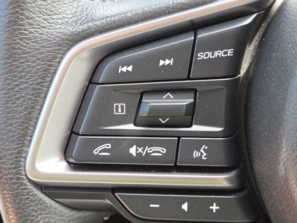 Used 2023 Subaru Legacy Premium AWD/4WD image 8