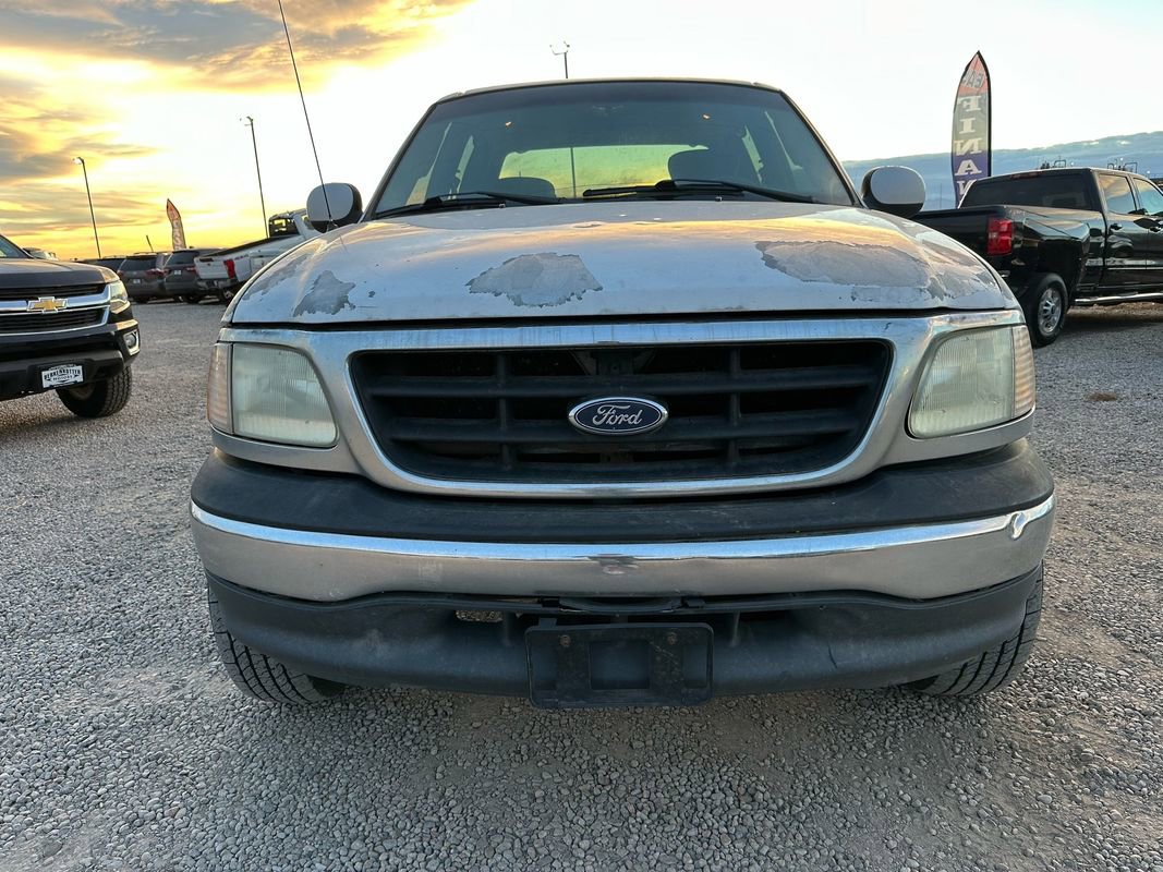 Used 2001 Ford F150 XLT image 3