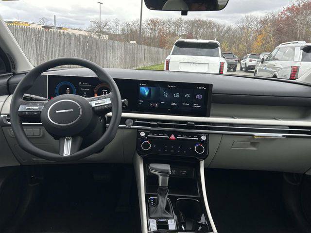 New 2026 Hyundai Tucson SEL image 5