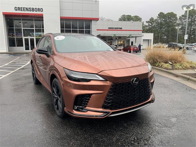 Used 2024 Lexus RX 500h F Sport image 2