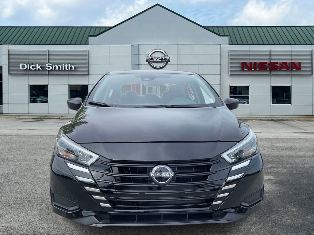 Used 2025 Nissan Versa S w/ S Plus Package image 2