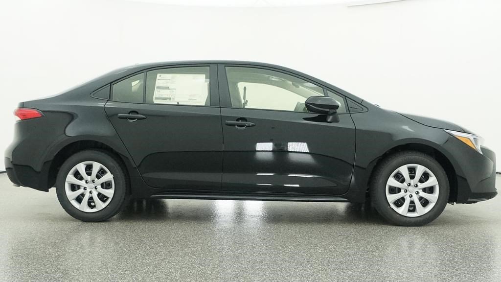 New 2026 Toyota Corolla LE image 10