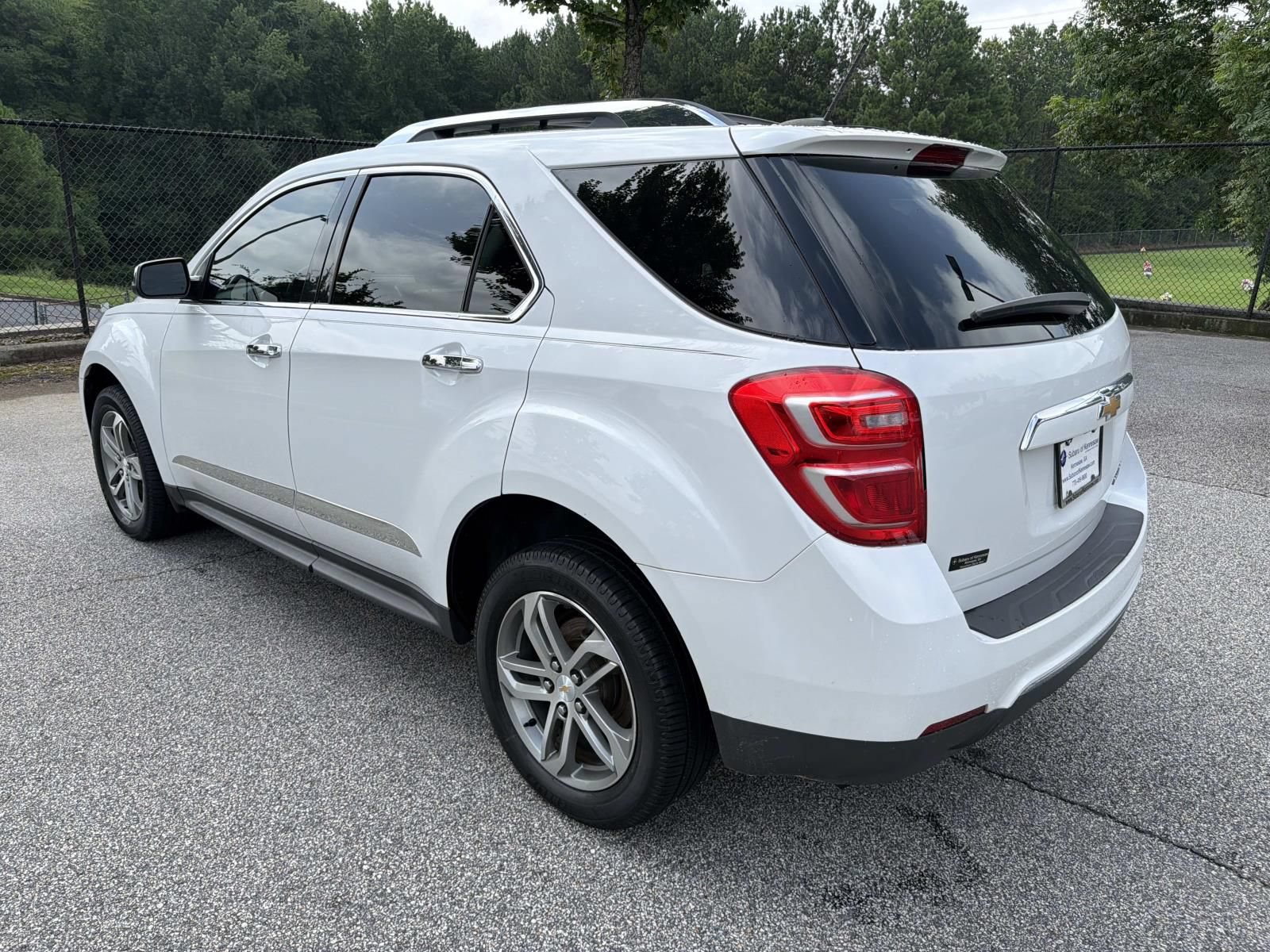 Used 2016 Chevrolet Equinox LTZ w/ Enhanced Convenience Package FWD image 5