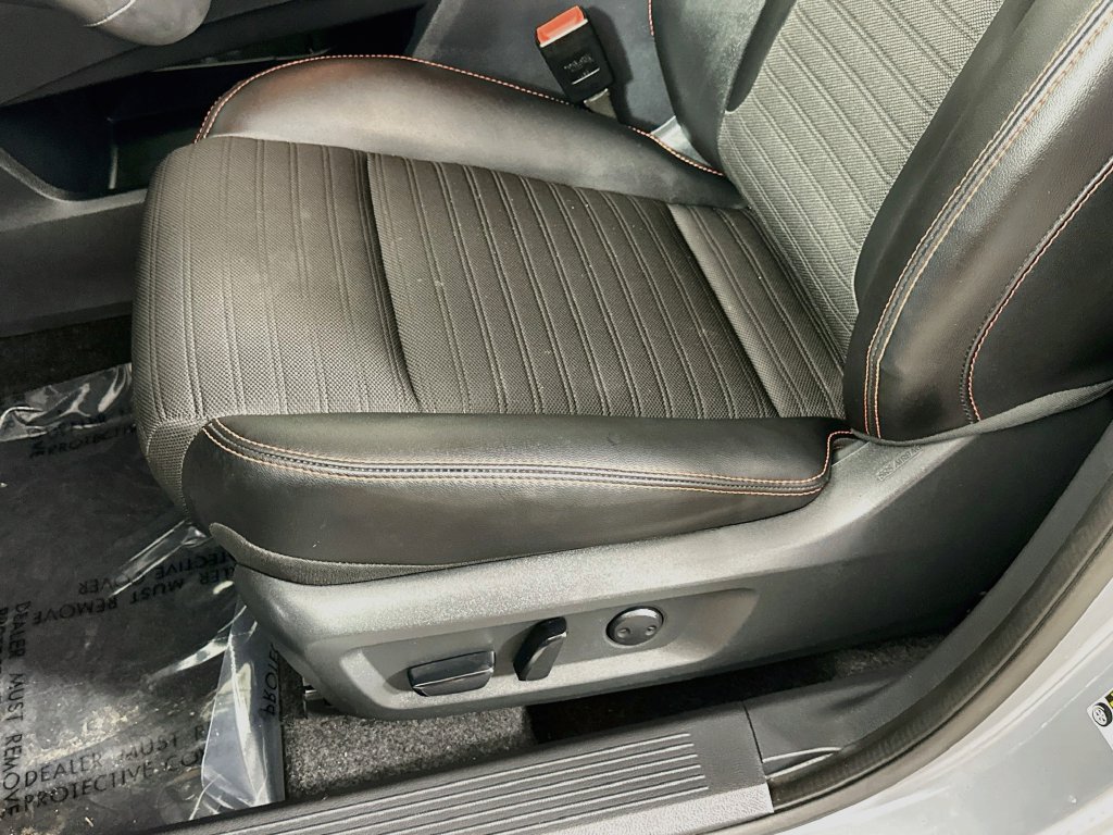 Certified 2025 Nissan Rogue SV AWD/4WD image 27