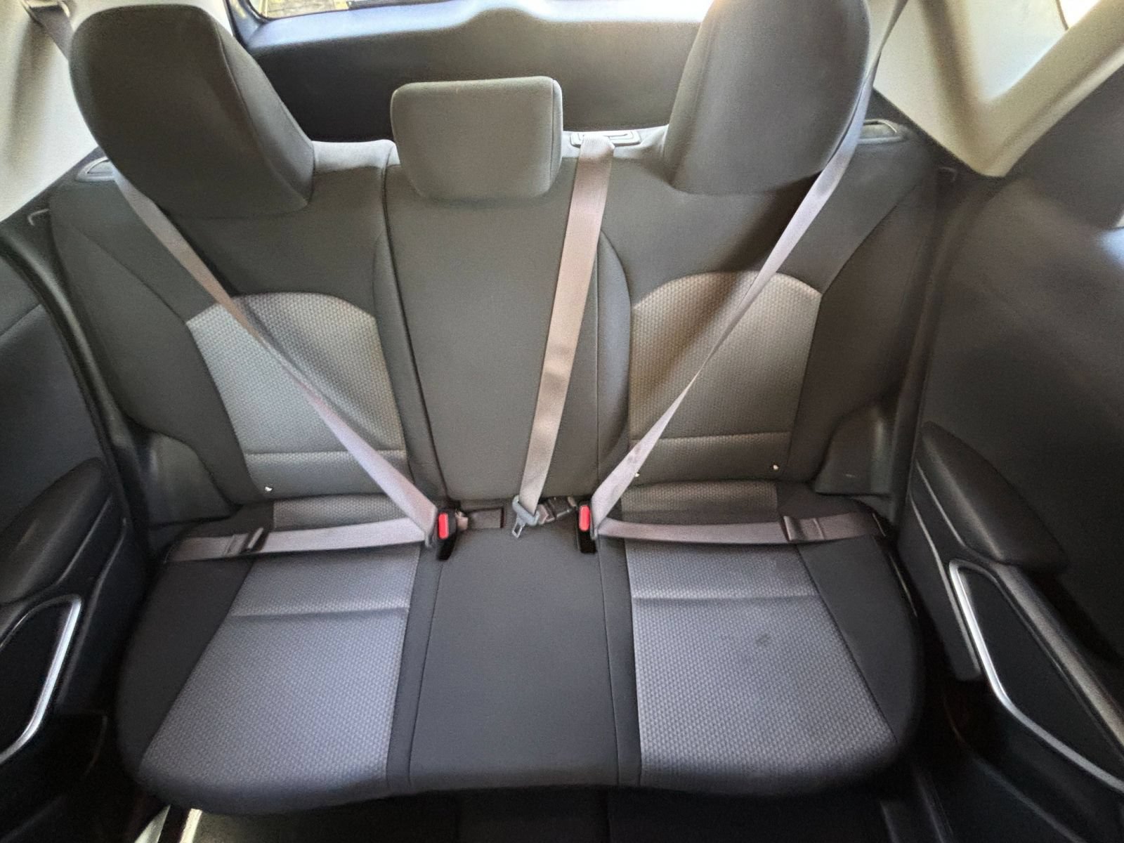 Used 2025 Kia Soul LX w/ LX Technology Package FWD image 35