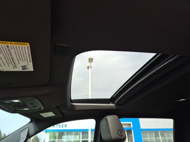 Used 2025 GMC Sierra 3500 AT4 w/ AT4 Premium Plus Package image 16