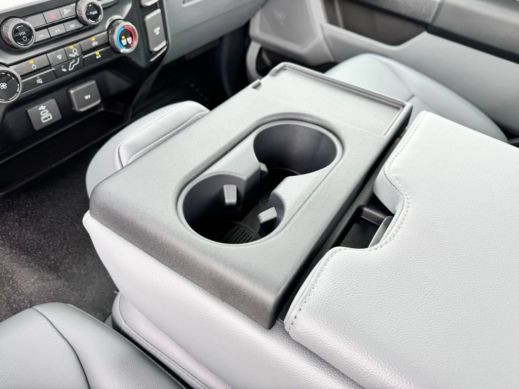 New 2025 Ford F250 XL RWD image 29