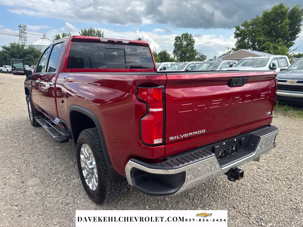 Used 2025 Chevrolet Silverado 2500 LTZ w/ LTZ Plus Package AWD/4WD image 3