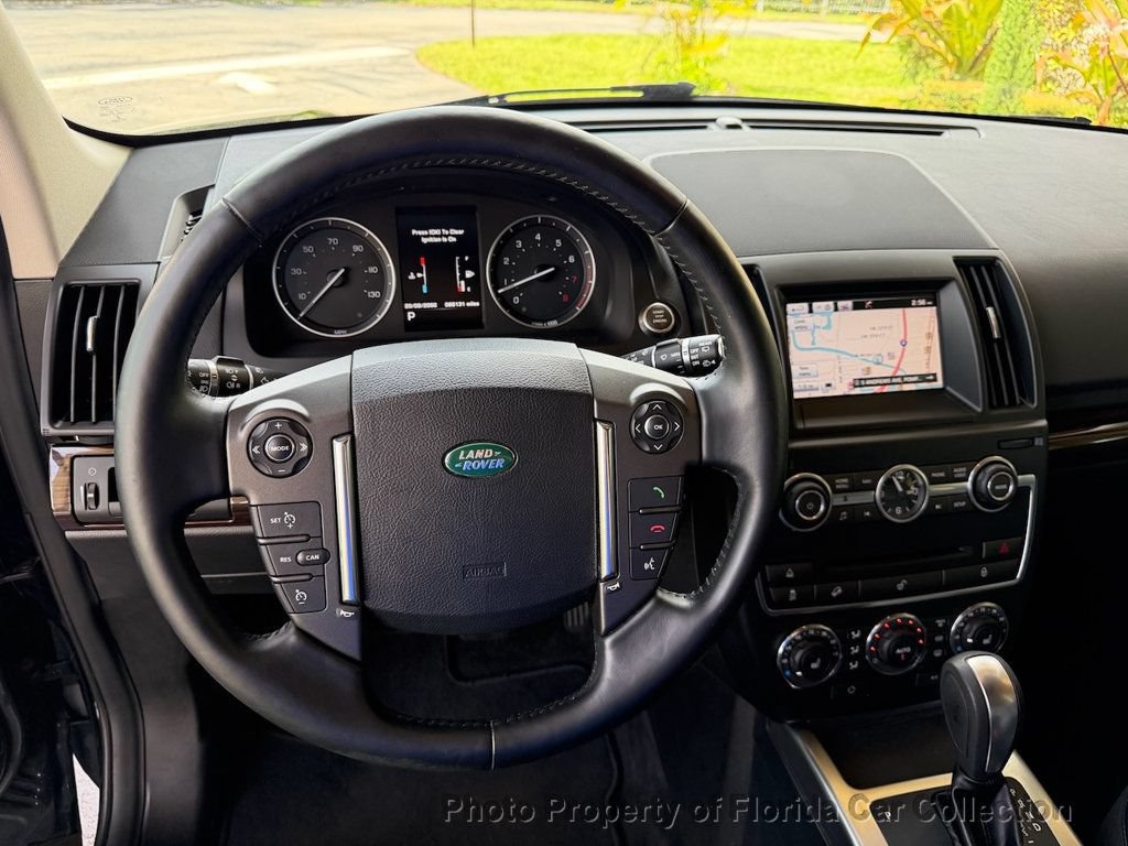 Used 2014 Land Rover LR2 AWD/4WD image 37