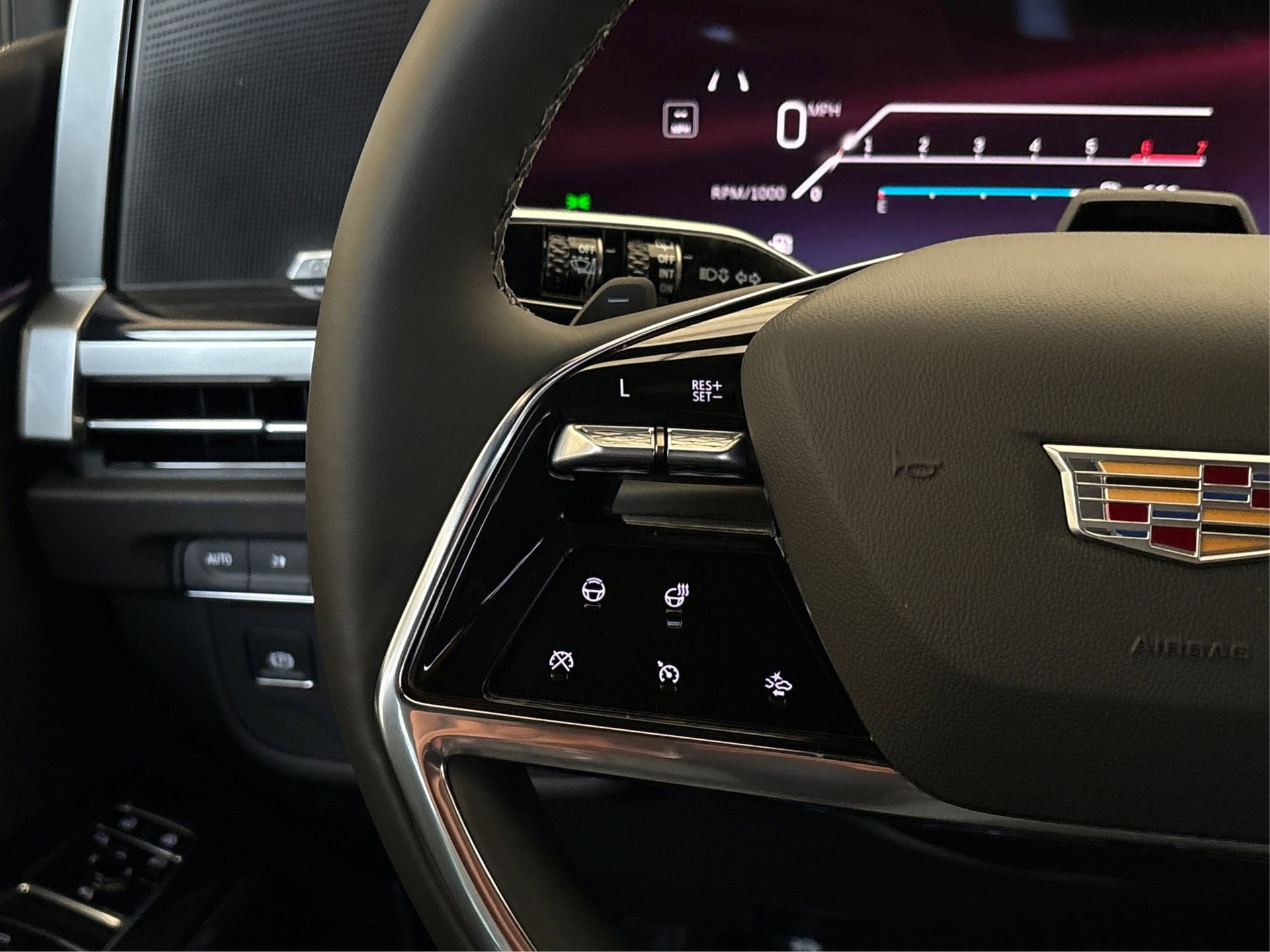 New 2026 Cadillac Escalade ESV Sport AWD/4WD image 28