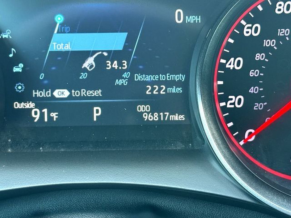Certified 2022 Toyota Camry XSE FWD image 25