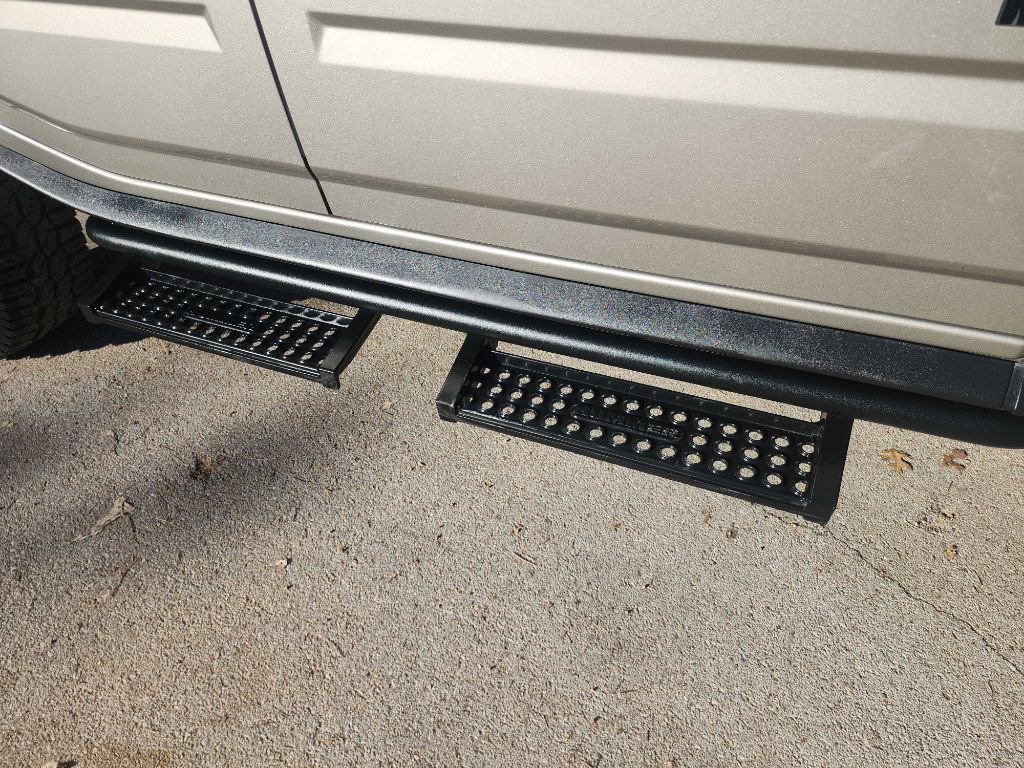 Used 2005 HUMMER H2 w/ Preferred Equipment Group image 12