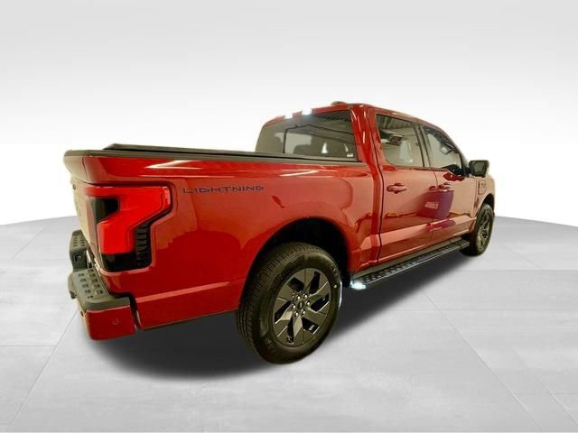 New 2023 Ford F150 Lightning Lariat w/ Equipment Group 511A High image 9
