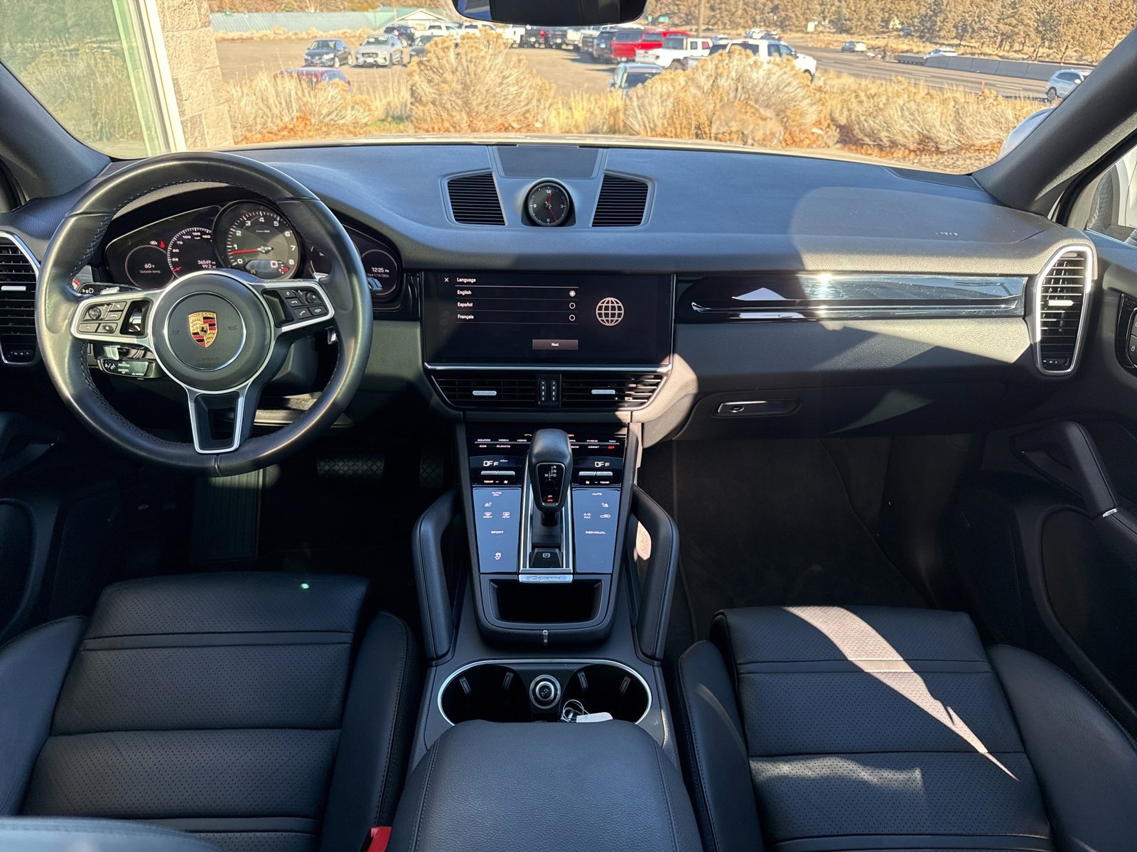 Used 2022 Porsche Cayenne Base image 15