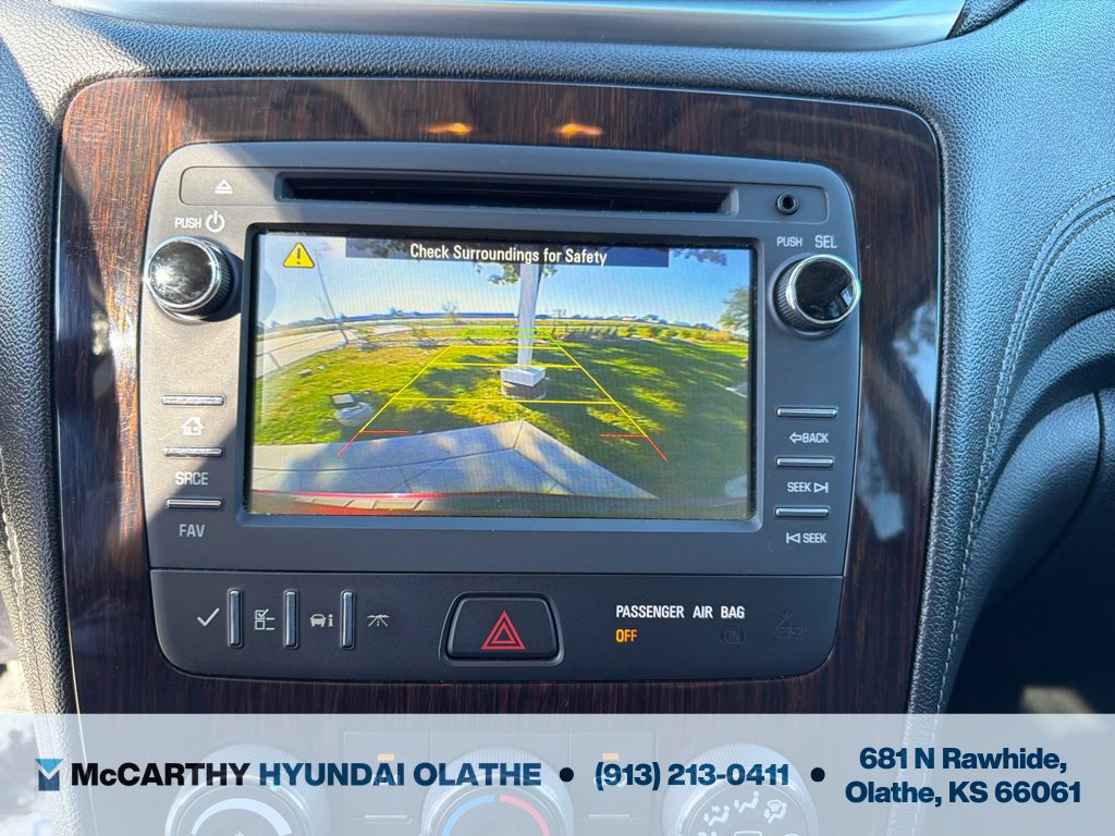 Used 2016 Chevrolet Traverse LT AWD/4WD image 10