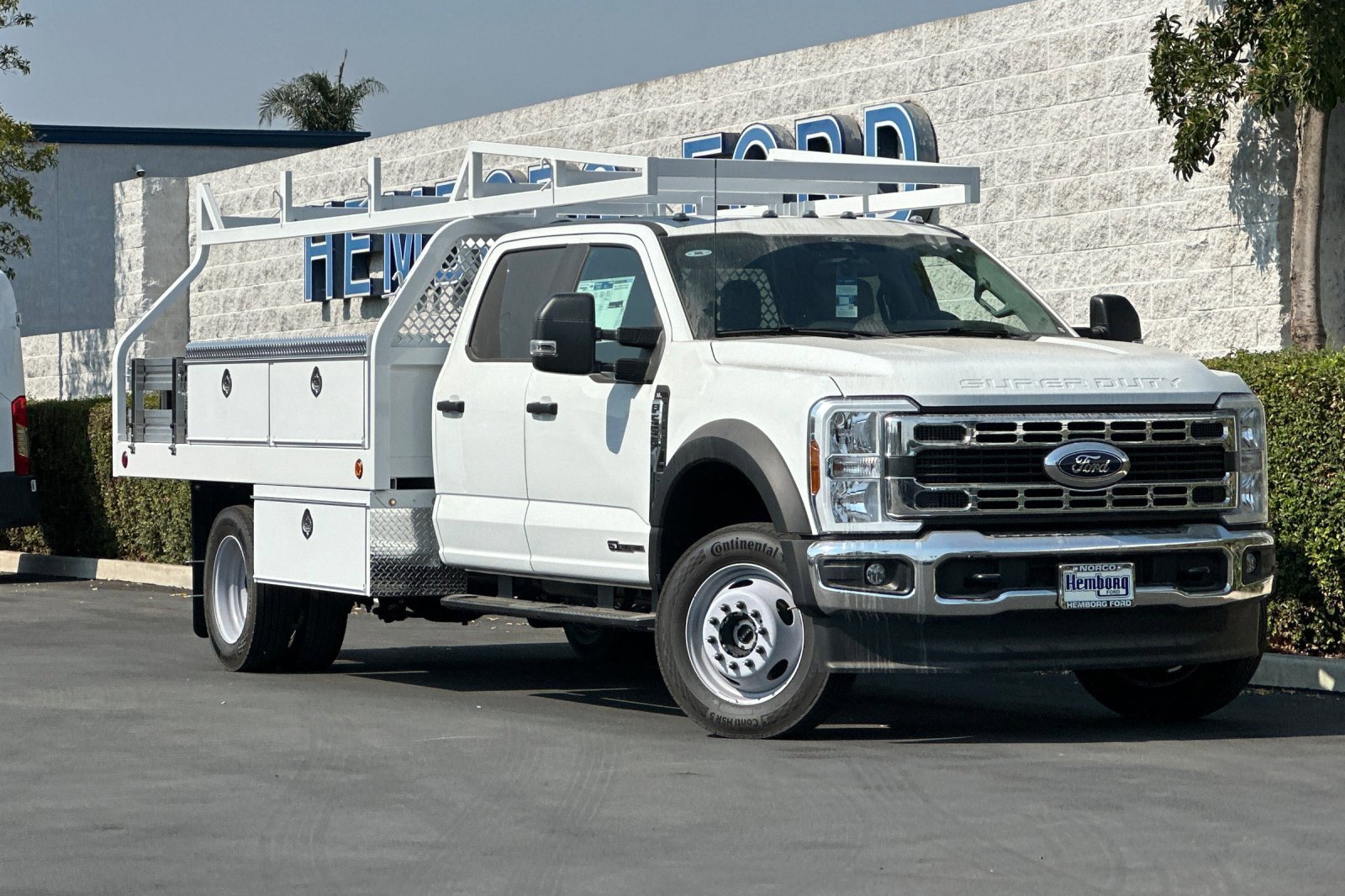 New 2025 Ford F550 4x4 Crew Cab Super Duty