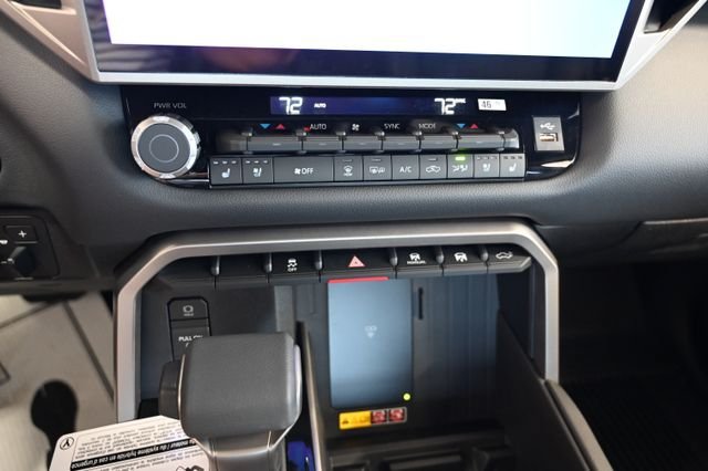 New 2026 Toyota Tundra Limited w/ Nightshade Package AWD/4WD image 18