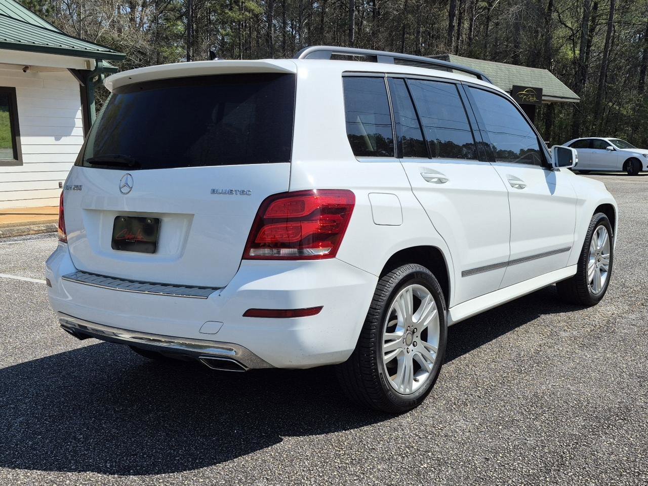 Used 2015 Mercedes-Benz GLK 250 BlueTEC 4MATIC image 7
