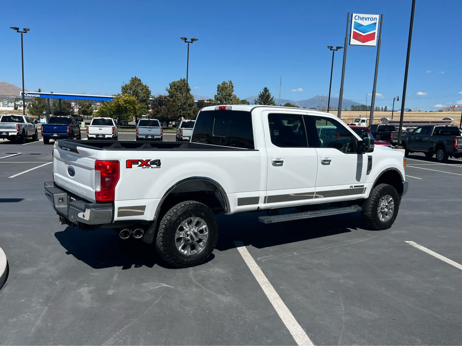 Used 2017 Ford F350 Lariat w/ Chrome Package AWD/4WD image 15