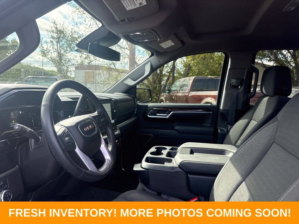 Used 2025 GMC Sierra 1500 Elevation RWD image 8