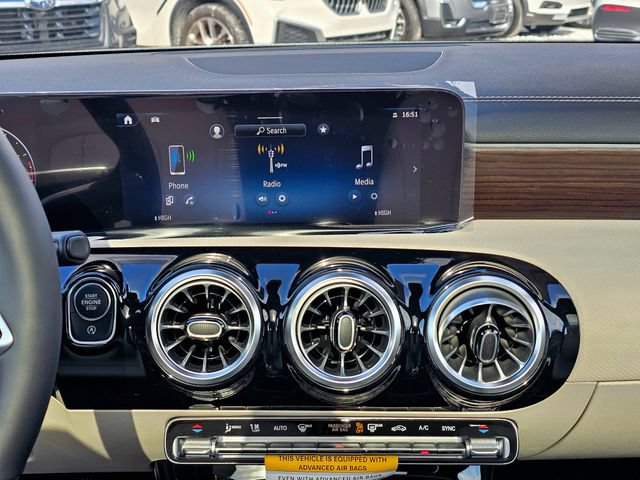 New 2026 Mercedes-Benz CLA 250 4MATIC image 35