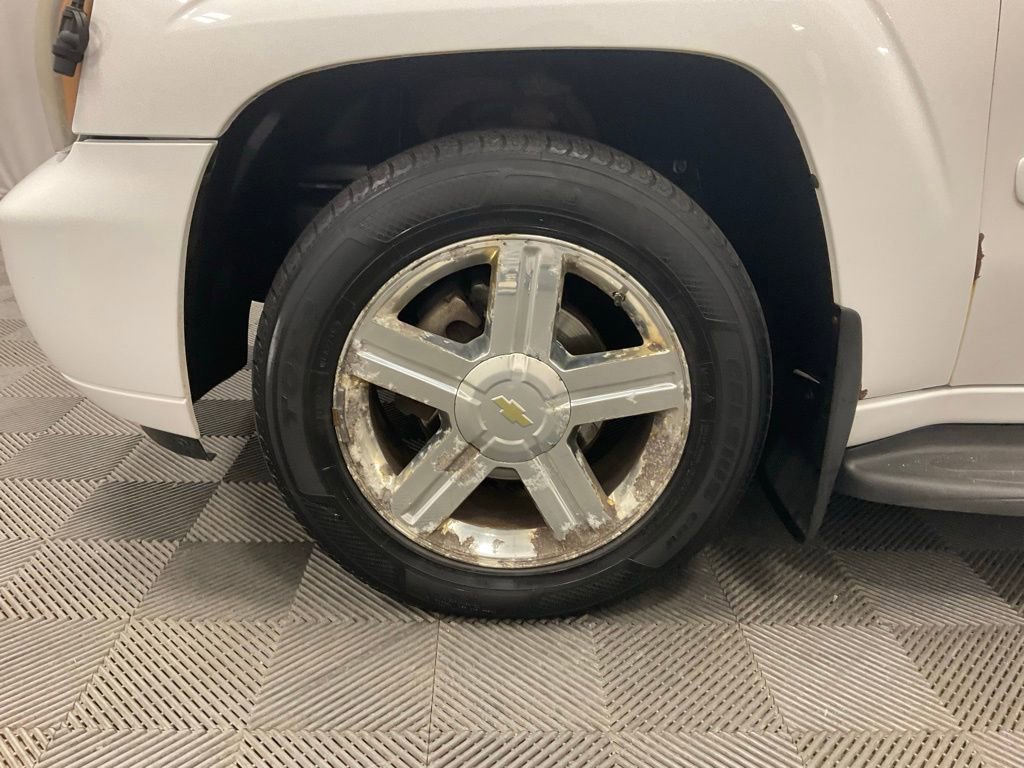 Used 2008 Chevrolet TrailBlazer LT AWD/4WD image 13