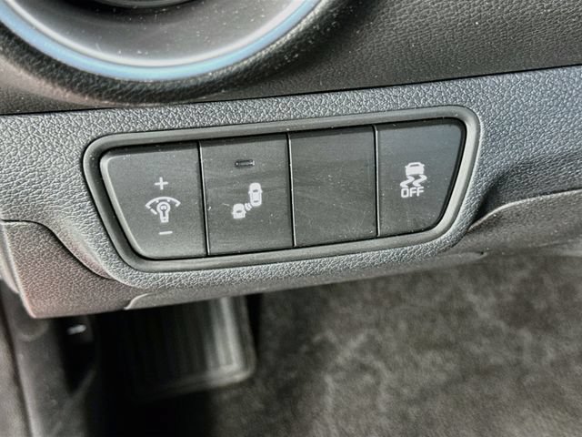 Used 2024 Kia Forte LXS w/ LXS Technology Package FWD image 10