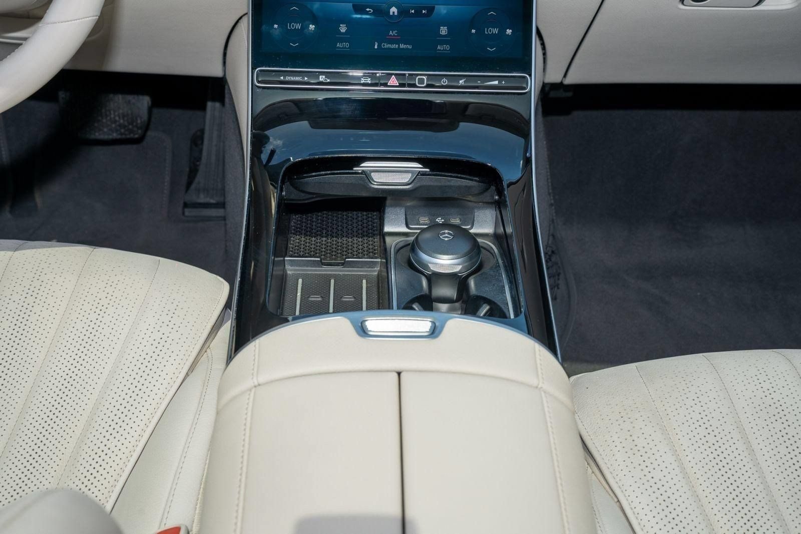 Used 2022 Mercedes-Benz S 500 4MATIC image 25