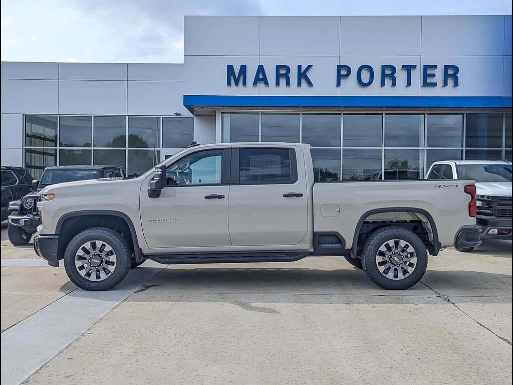 New 2026 Chevrolet Silverado 2500 Custom w/ Custom Convenience Package AWD/4WD image 9
