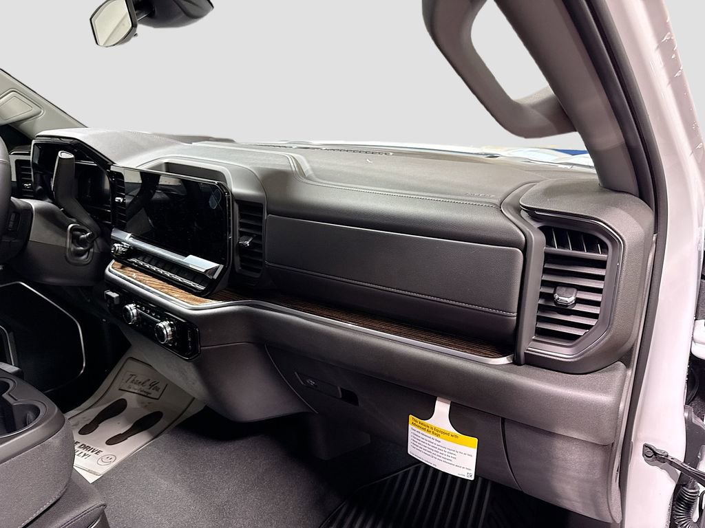 New 2026 GMC Sierra 1500 SLE w/ Preferred Package image 27