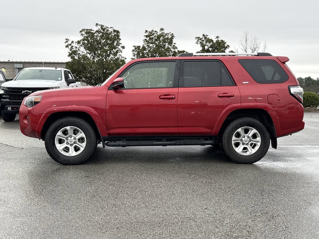 Used 2022 Toyota 4Runner SR5 image 2