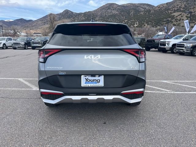 Used 2023 Kia Sportage LX image 5