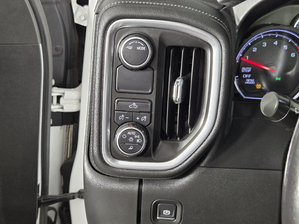 Used 2020 Chevrolet Silverado 1500 LT w/ Convenience Package RWD image 20