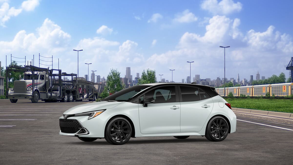 New 2026 Toyota Corolla XSE FWD image 3