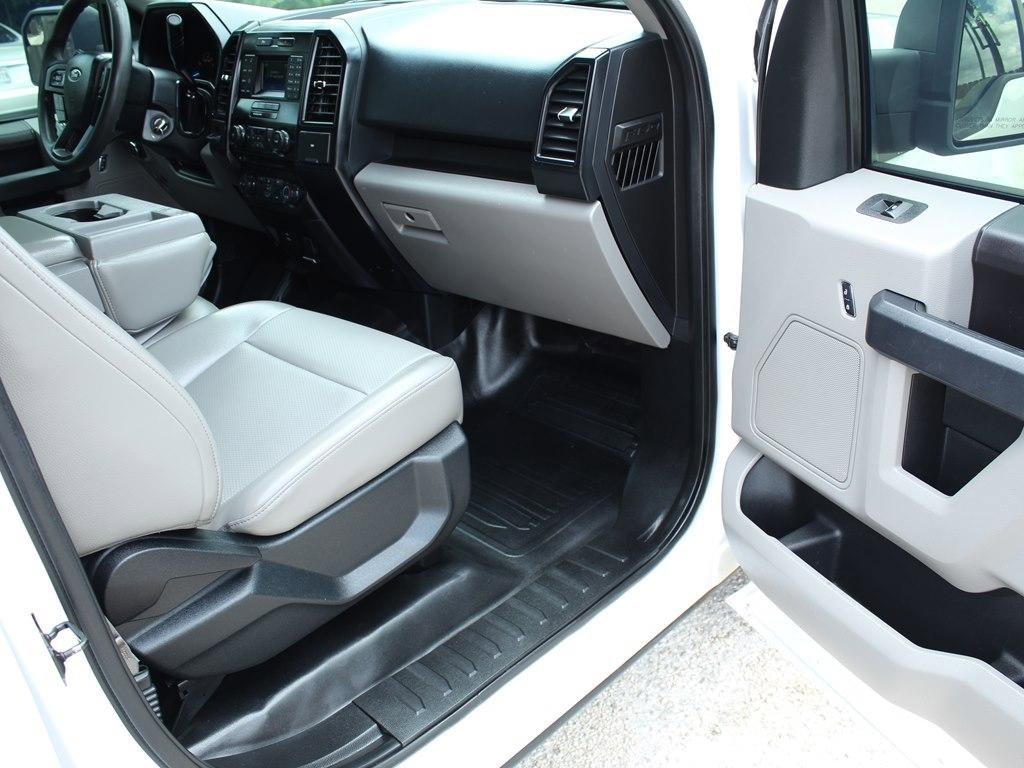 Used 2016 Ford F150 XL w/ Equipment Group 101A Mid RWD image 21