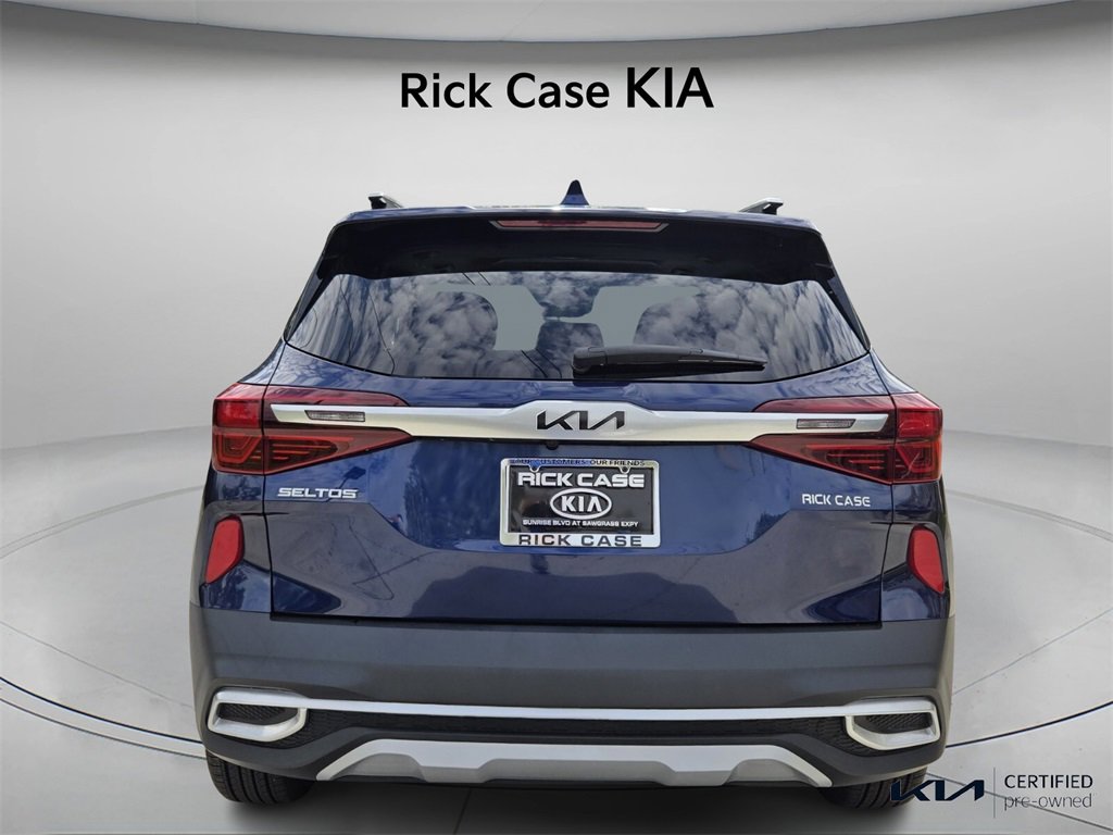 Certified 2023 Kia Seltos EX image 6