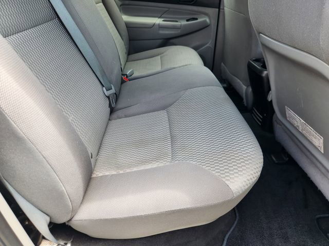 Used 2015 Toyota Tacoma PreRunner w/ SR5 Package image 29