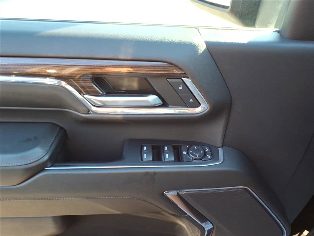 Used 2024 Chevrolet Silverado 2500 LT image 13